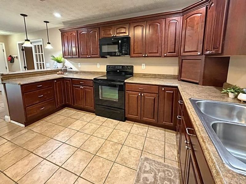 1232 Holly Drive, Springfield, OH 45504 Photo 57