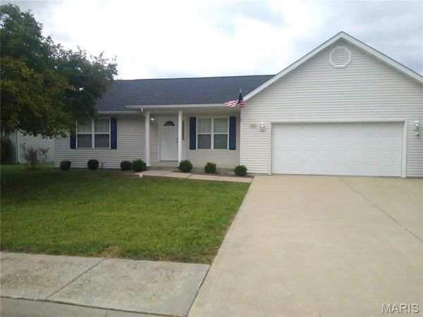 1452 Kingsley Drive, Shiloh, IL 62269