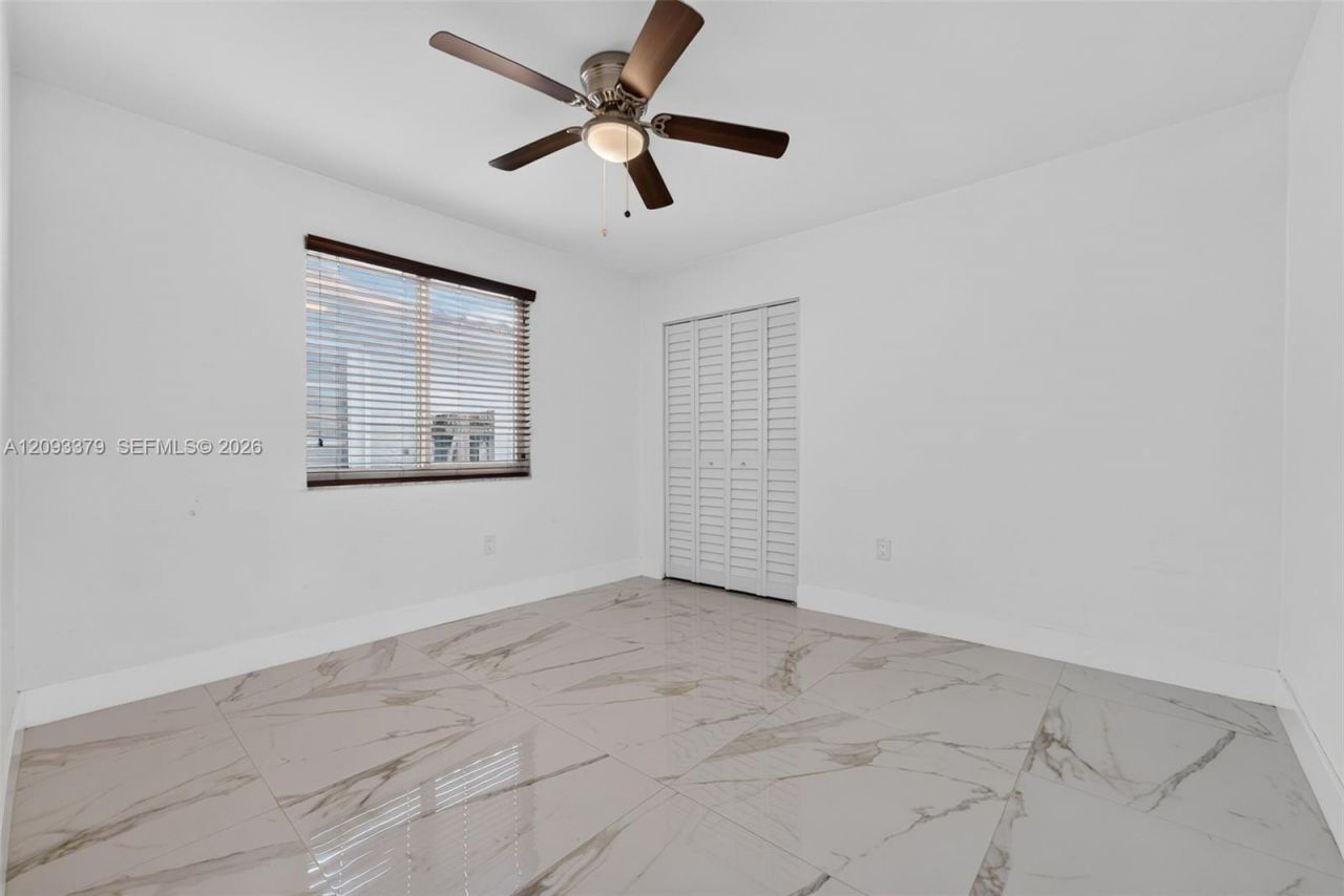 3147 SW 24th St , Unit 3149, Miami, FL 33133 Photo