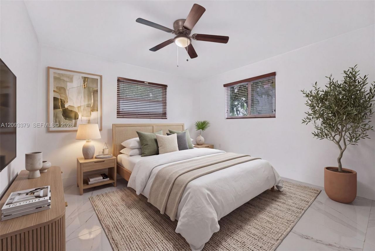 3147 SW 24th St , Unit 3149, Miami, FL 33133 Photo
