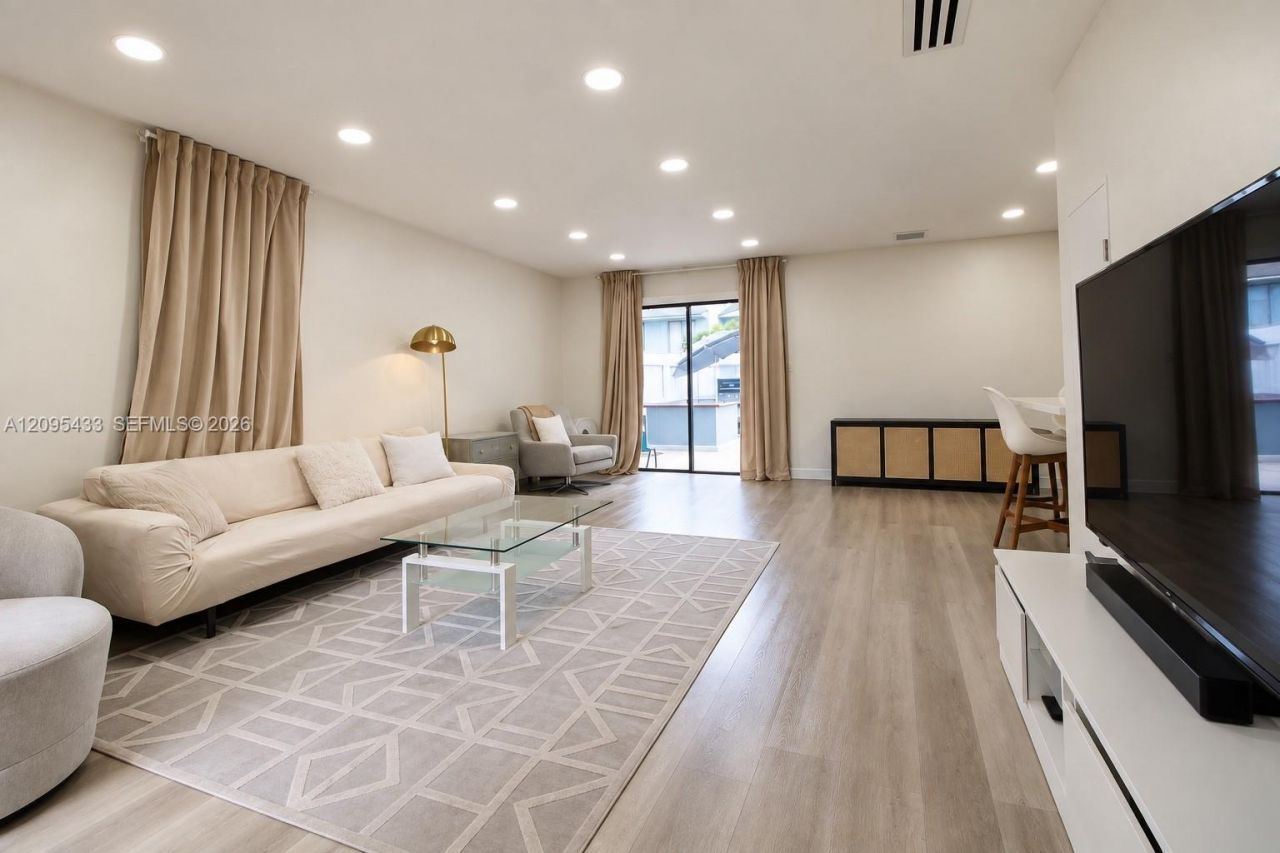 3860 SW 107th Ave , Unit 1-11, Miami, FL 33165 Photo