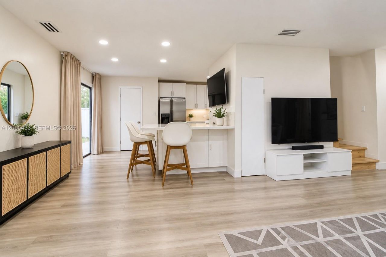 3860 SW 107th Ave , Unit 1-11, Miami, FL 33165 Photo