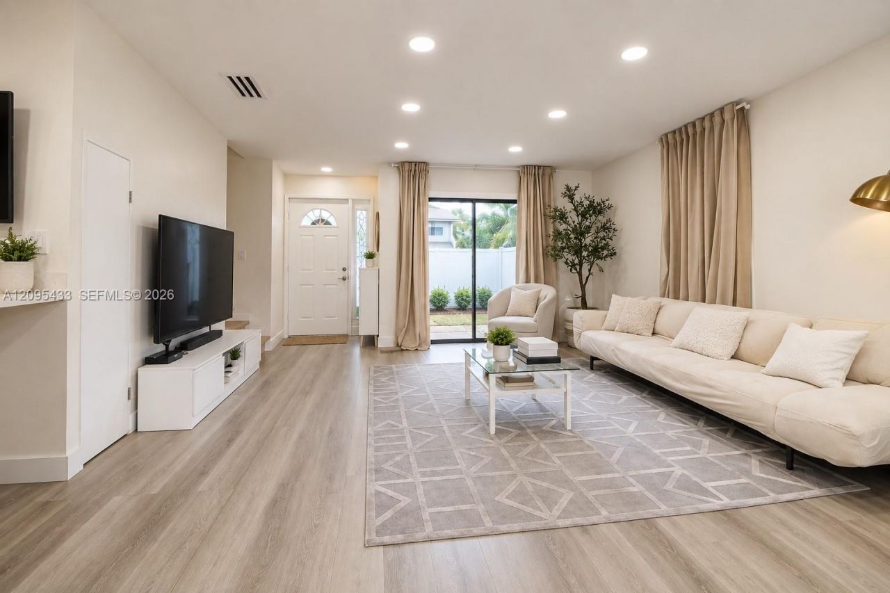 3860 SW 107th Ave , Unit 1-11, Miami, FL 33165 Photo