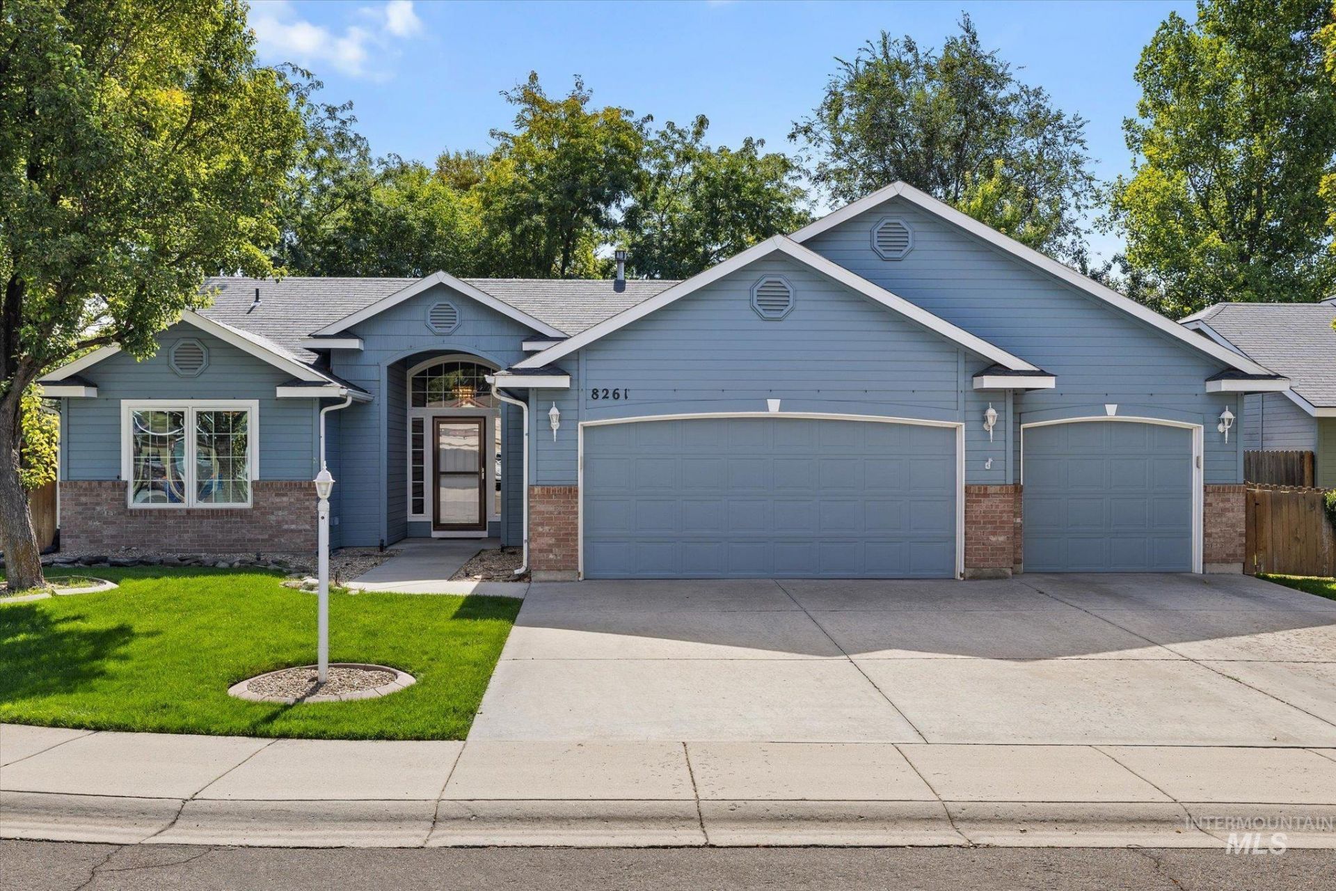 8261 W Galactic Ct, Boise, ID 83709 Main Photo