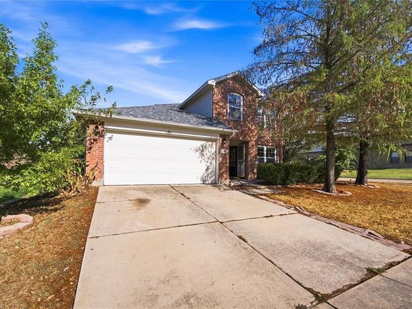 5666 Hunters Bend Lane , Dallas, TX 75249