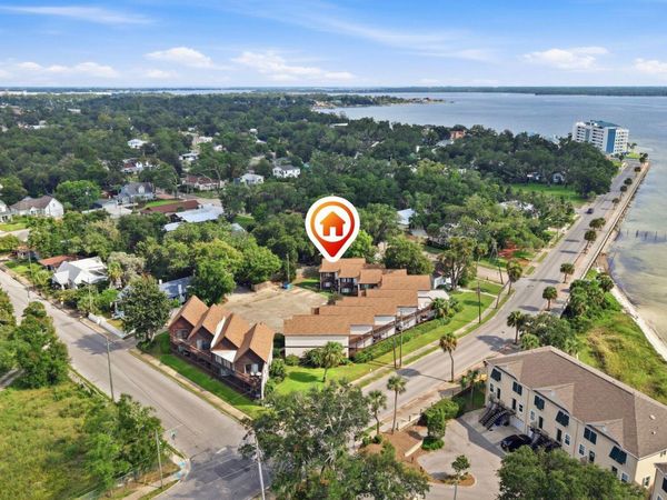401 E Beach Drive, Unit APT C4, Panama City, FL 32401