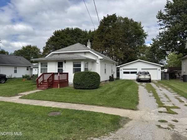 405 E Hamilton Street , Bryan, OH 43506