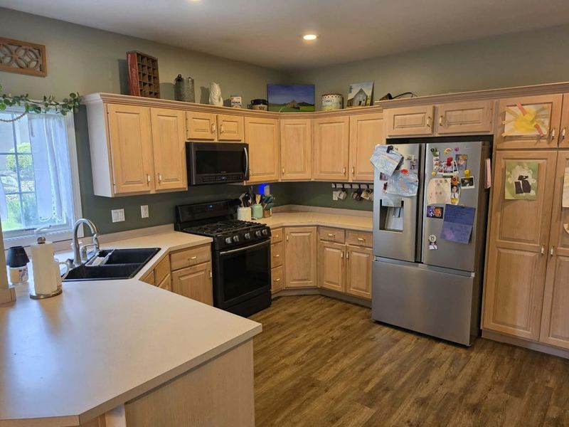 375 Walters Way, Zanesville, OH 43701 Photo 3