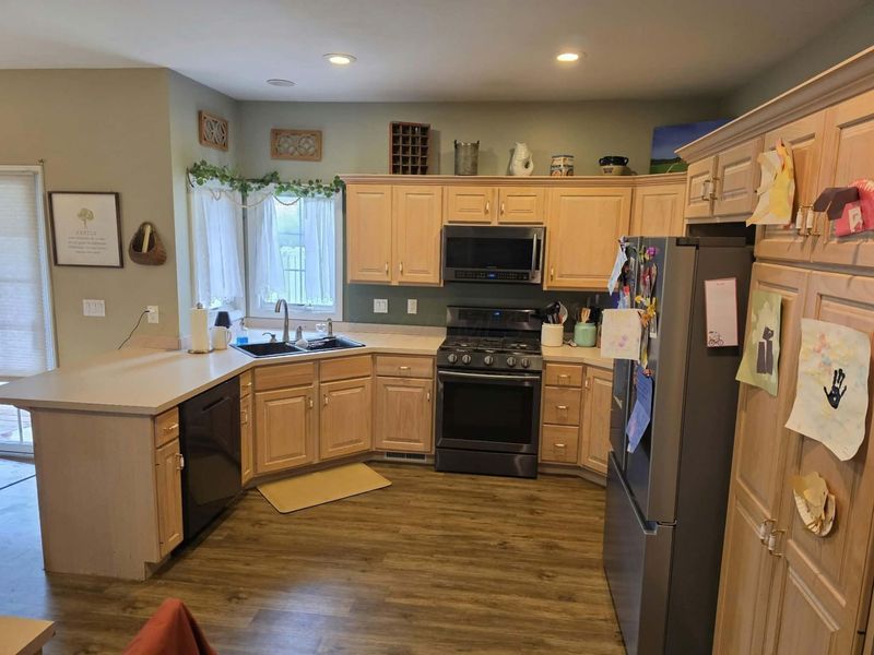 375 Walters Way, Zanesville, OH 43701 Photo 4