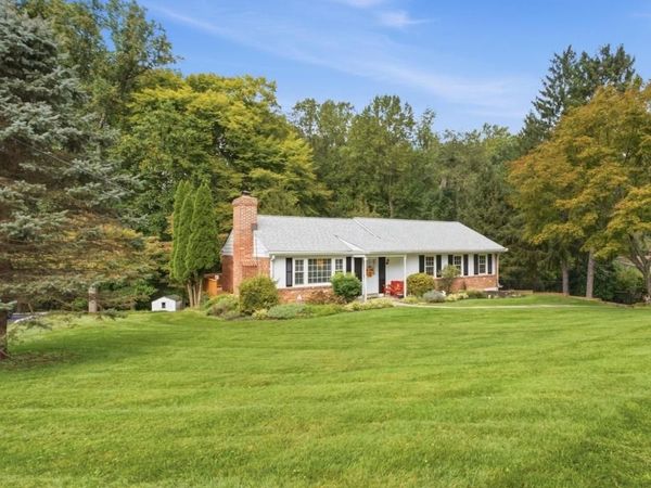 144 BROOKSIDE ROAD , NEWTOWN SQUARE, PA 19073
