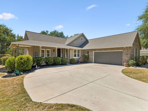 139 Crystal Springs DR, Georgetown, TX 78633
