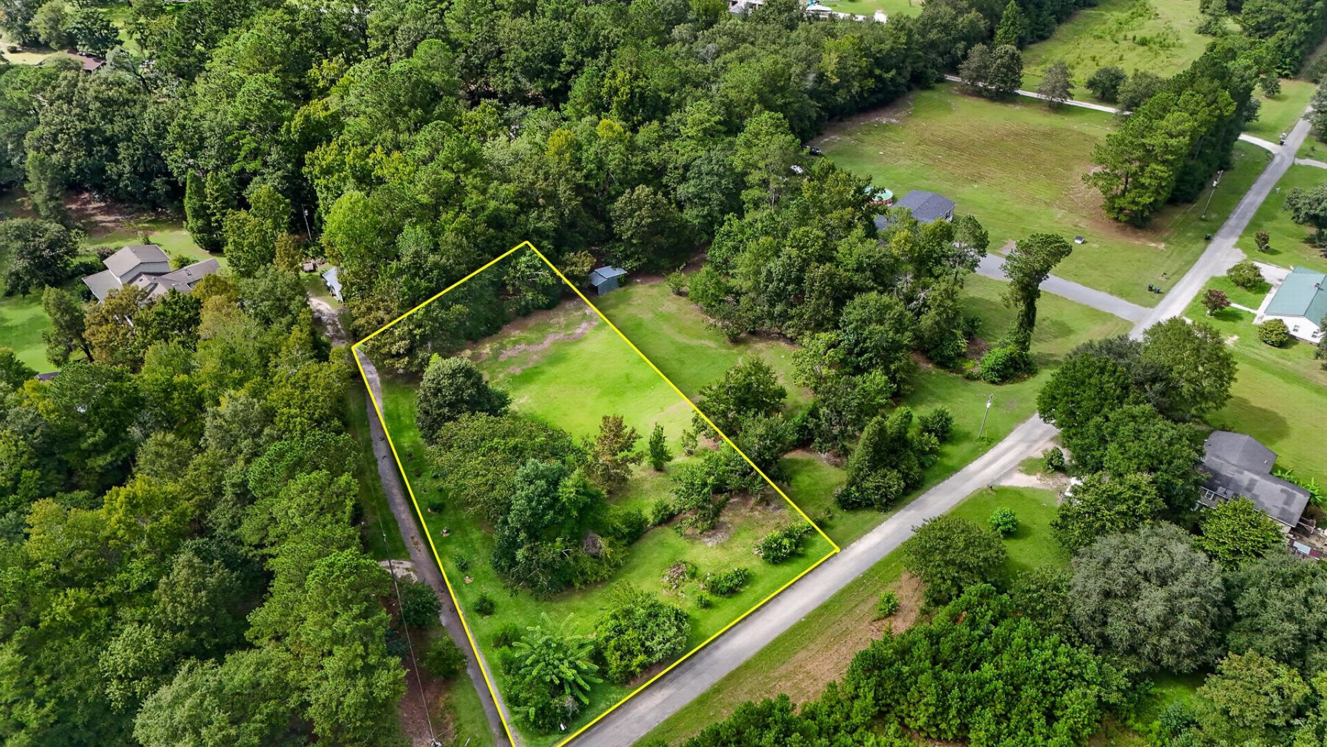 111 George Lane Photo 1