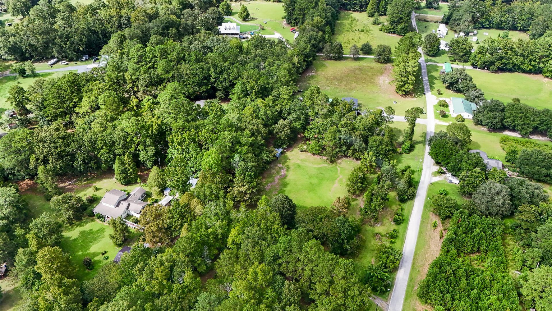 111 George Lane Photo 13