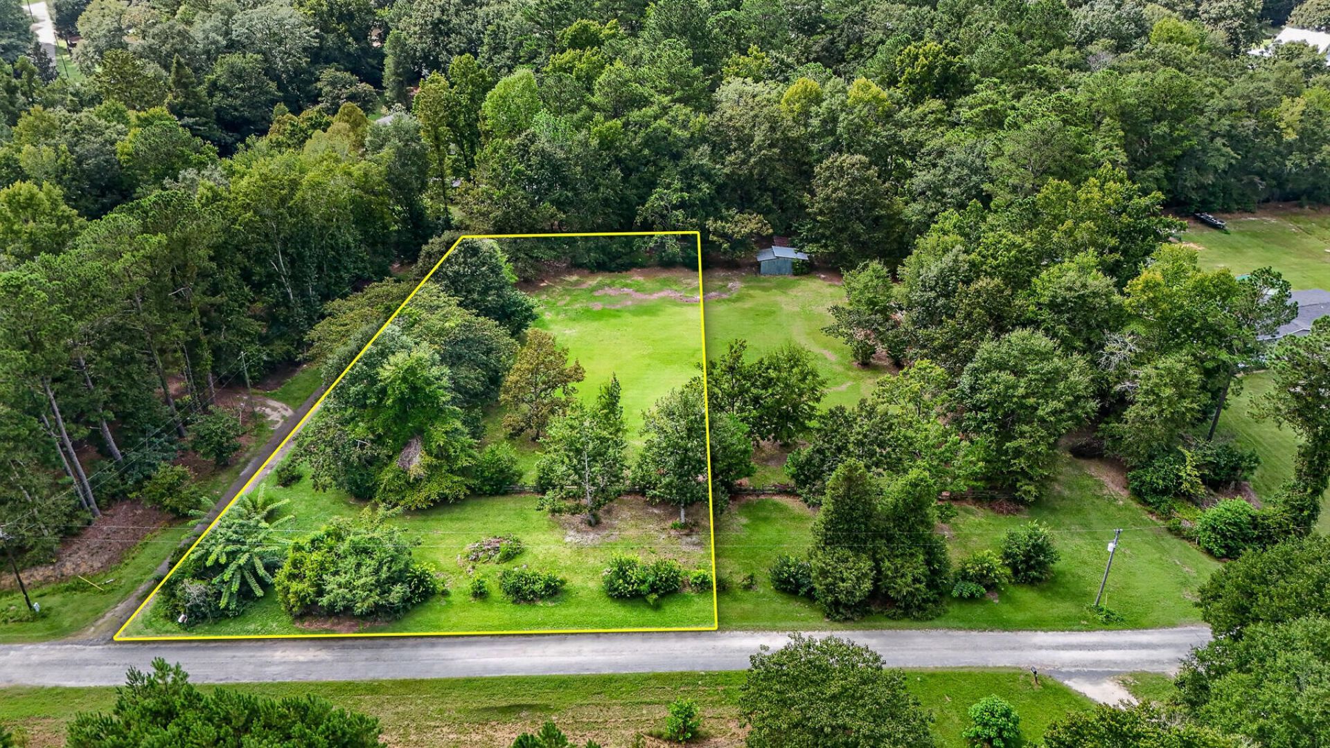 111 George Lane Photo 3