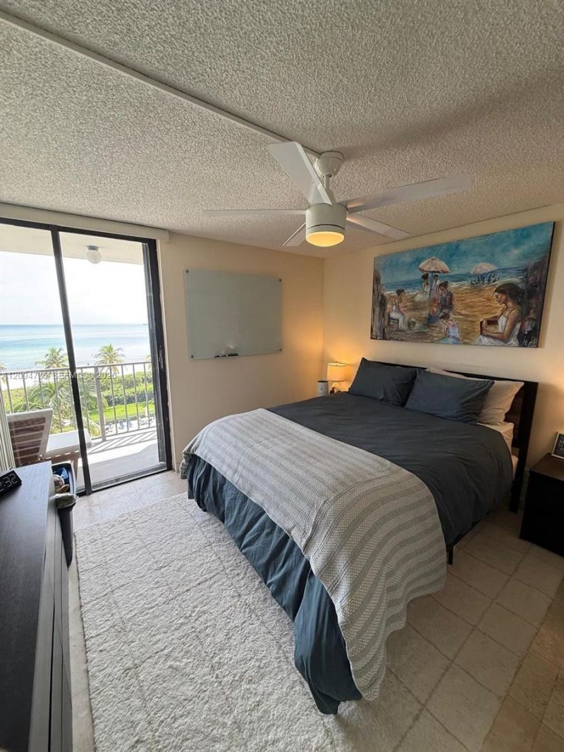 2625 Collins Ave, Unit 605, Miami Beach, FL 33140 Photo