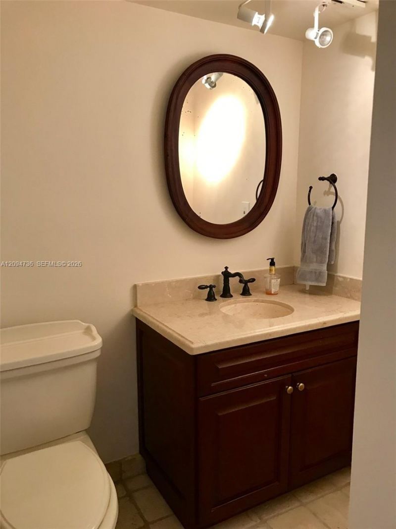 2625 Collins Ave, Unit 605, Miami Beach, FL 33140 Photo