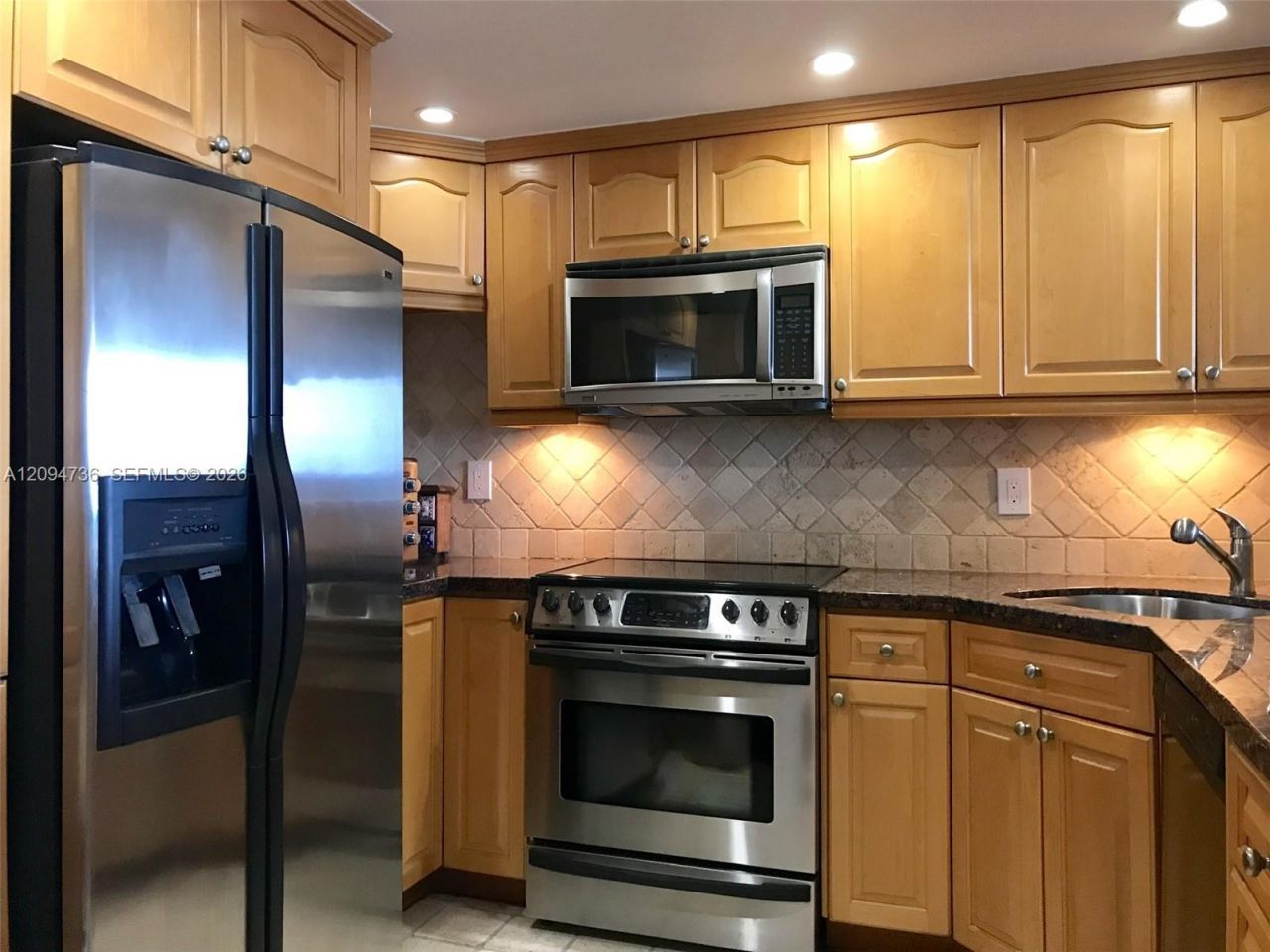 2625 Collins Ave, Unit 605, Miami Beach, FL 33140 Photo
