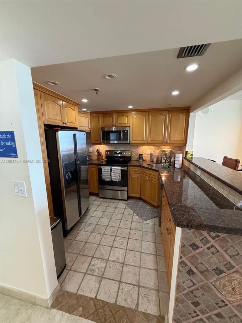 2625 Collins Ave, Unit 605, Miami Beach, FL 33140 Photo