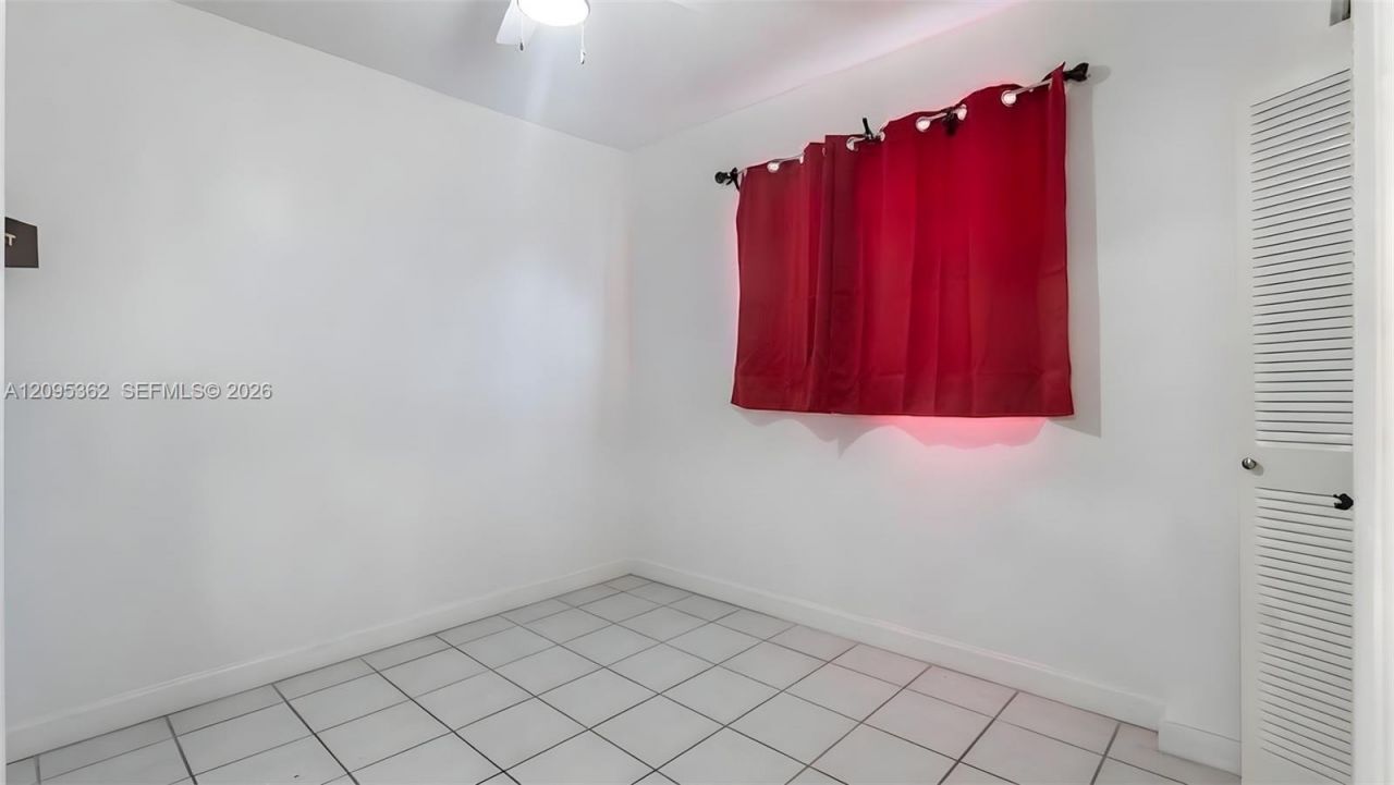 19710 SW 114th Pl, Miami, FL 33157 Photo