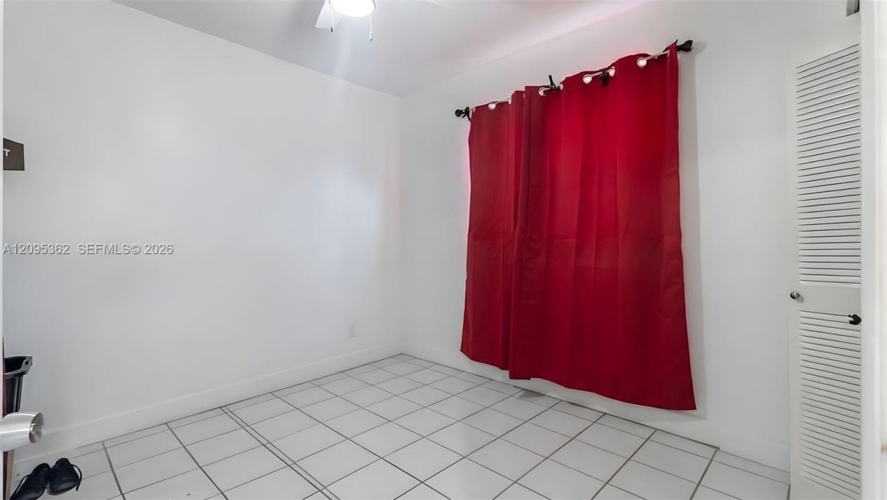 19710 SW 114th Pl, Miami, FL 33157 Photo