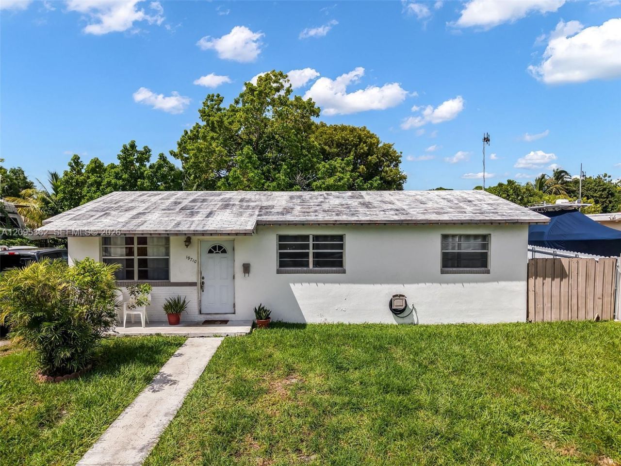 19710 SW 114th Pl, Miami, FL 33157 Photo