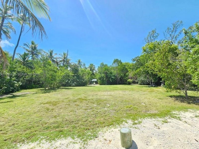 54 Sunset Rd , Key Largo, FL 33037 Photo