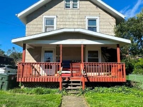 2003 Saint Elmo Avenue NE, Canton, OH 44714