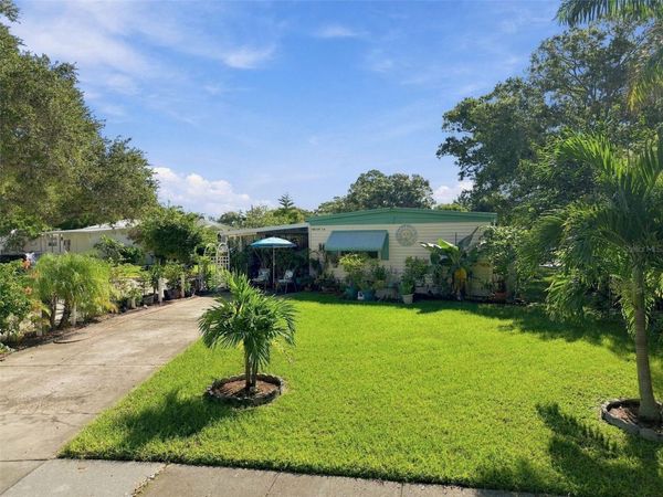 980 7TH STREET NW, Unit 1A, LARGO, FL 33770