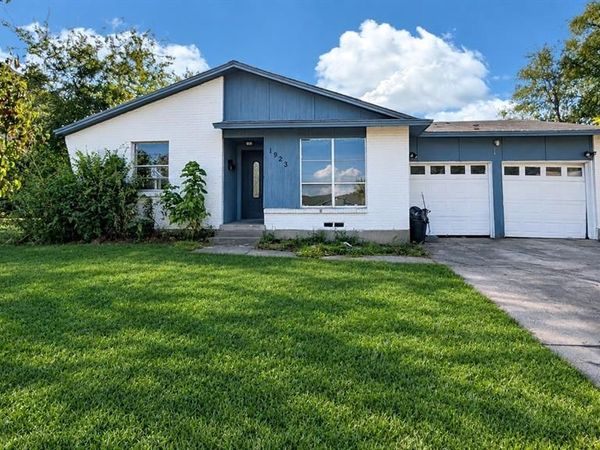1923 Spiceberry Lane , Mesquite, TX 75149