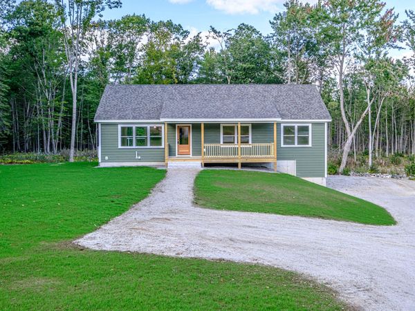 43 Farms Edge Road , Bridgton, ME 04009