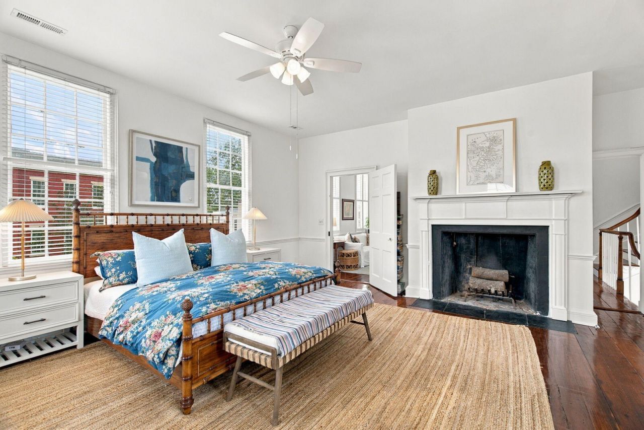 128 Bull Street Photo 32
