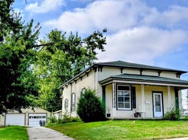 403 S 4th Street, Seward, NE 68434