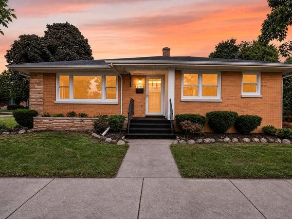 2320 51st STREET, Kenosha, WI 53140