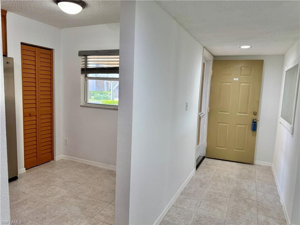 661 Squire Cir , Unit 101, Naples, FL 34104 Photo