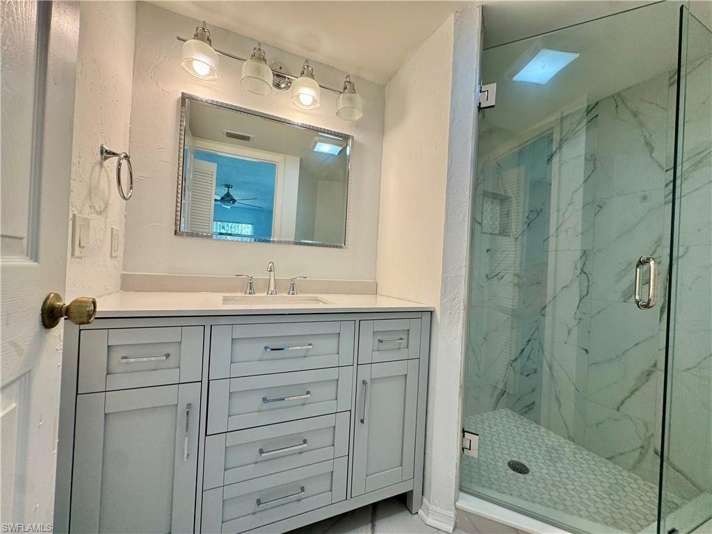 661 Squire Cir, Unit 101, Naples, FL 34104 Photo