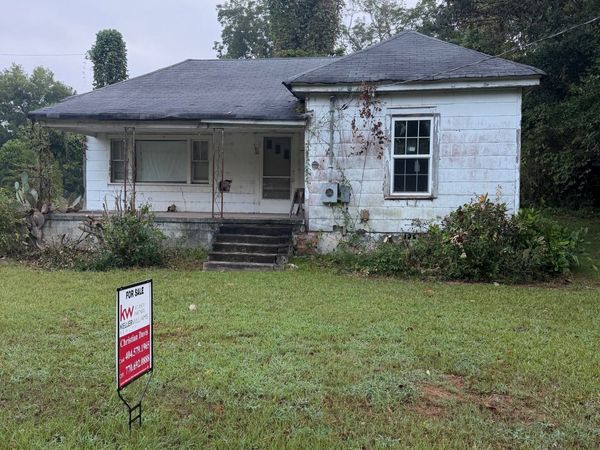 10 2nd Street, Barnesville, GA 30204