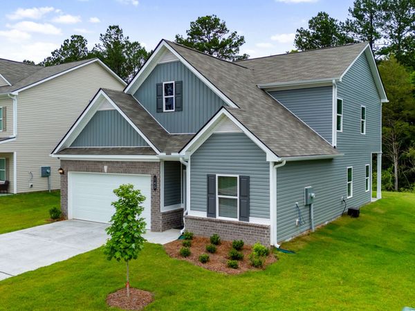 145 Sycamore Lane, Calhoun, GA 30701