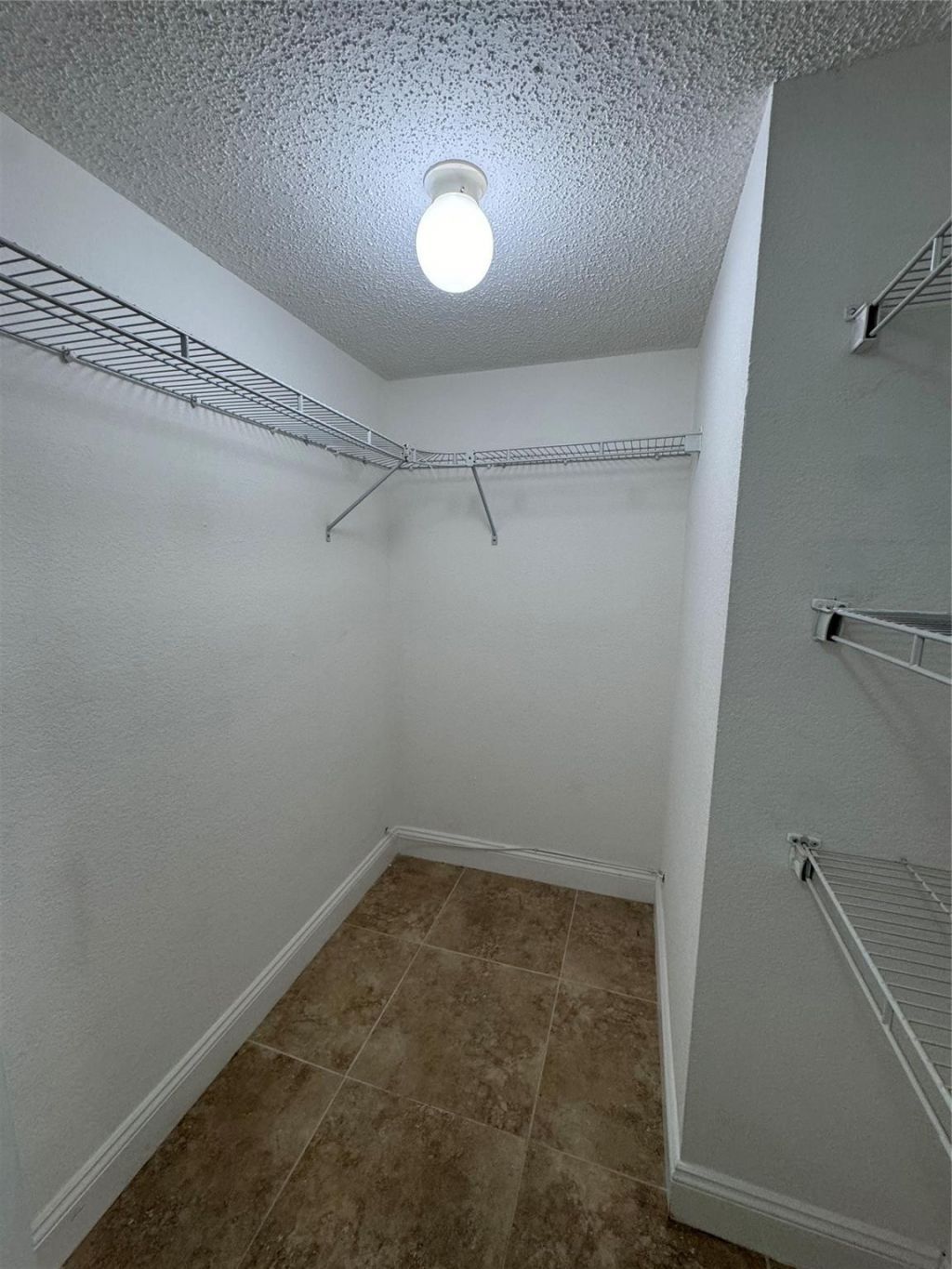 4205 N University Drive, Unit 107, Sunrise, FL 33351 Photo