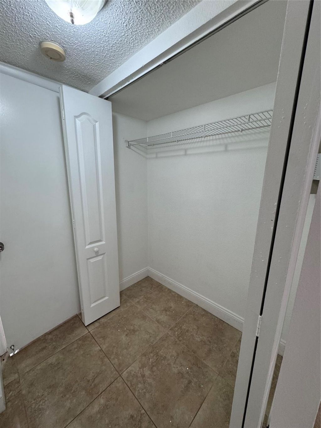 4205 N University Drive, Unit 107, Sunrise, FL 33351 Photo