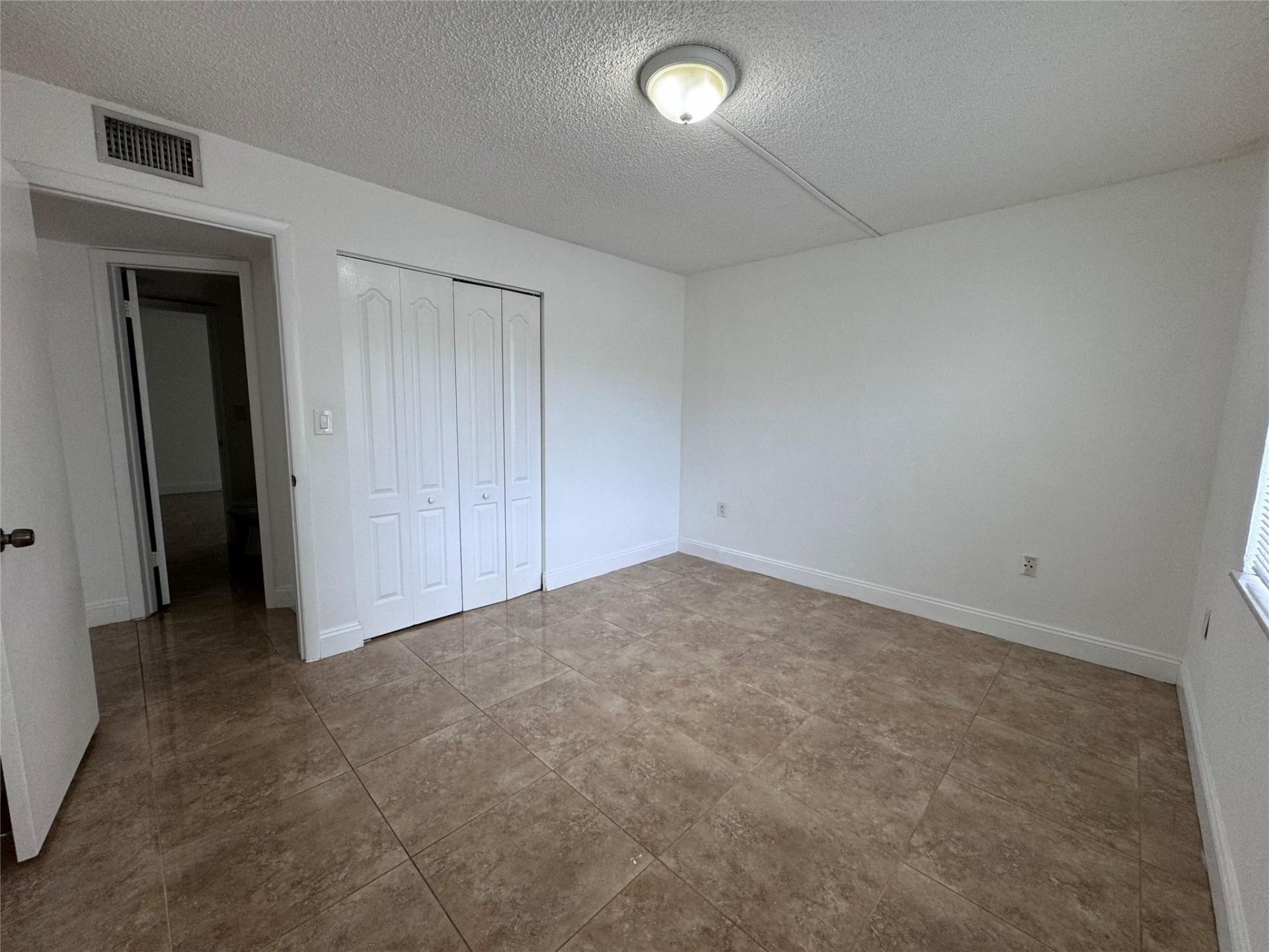 4205 N University Drive, Unit 107, Sunrise, FL 33351 Photo