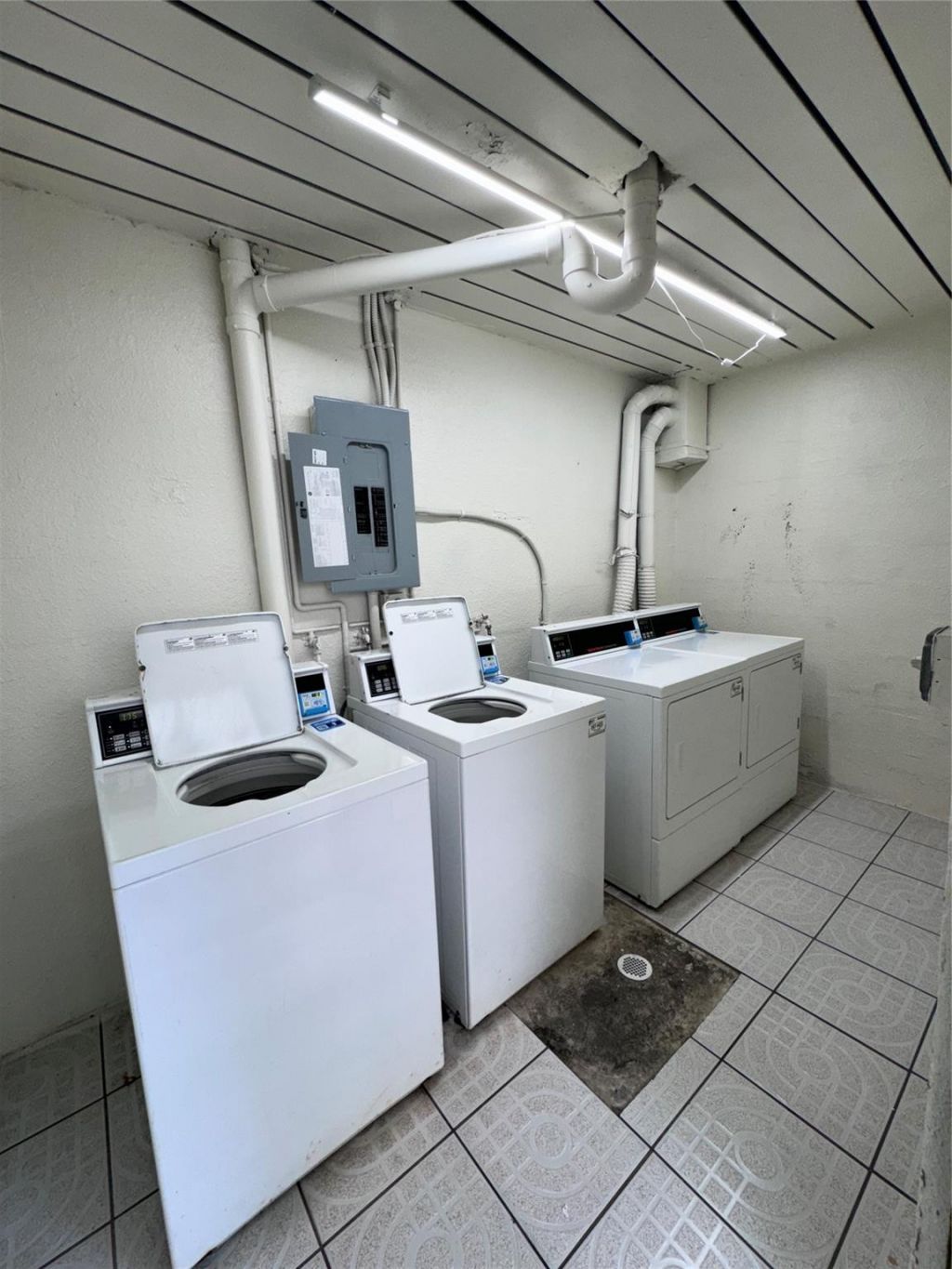 4205 N University Drive, Unit 107, Sunrise, FL 33351 Photo