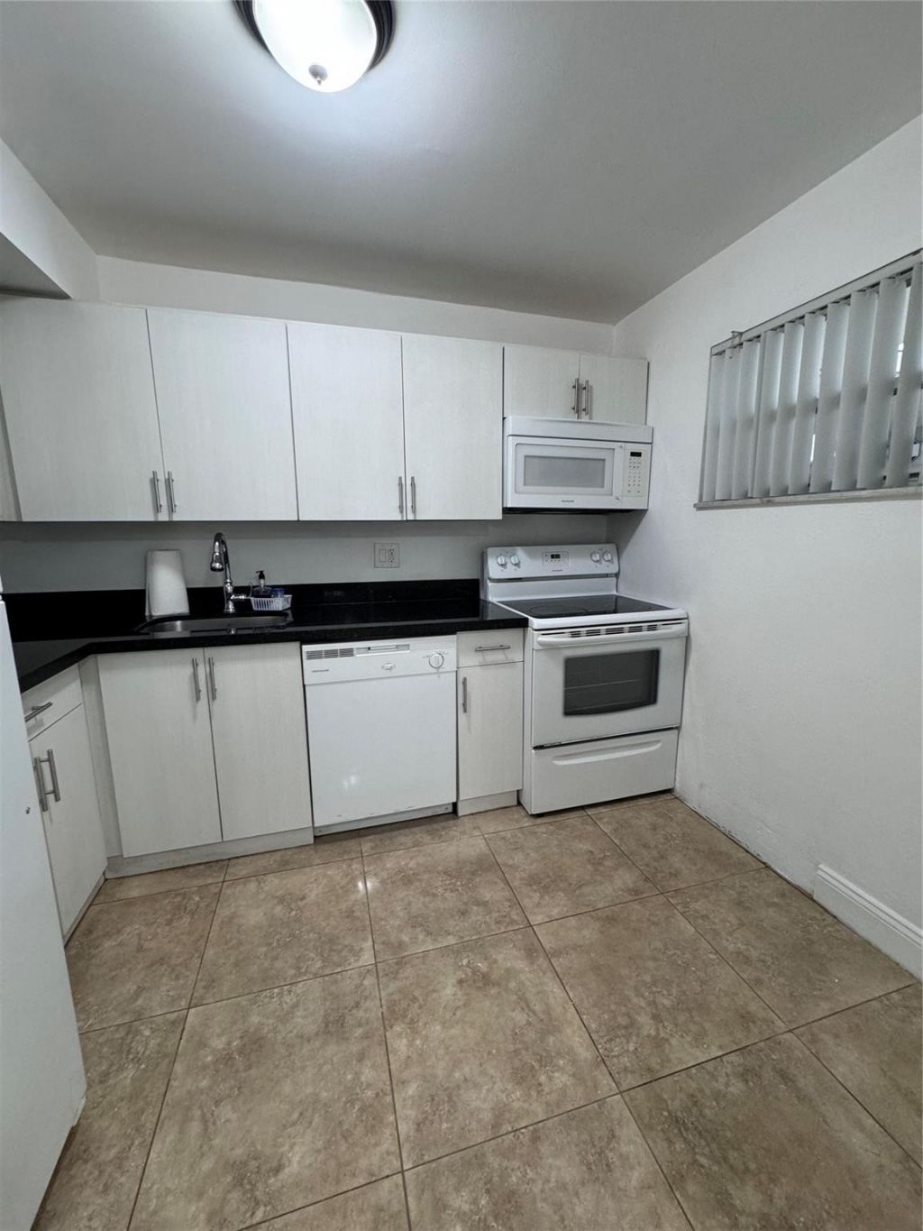 4205 N University Drive, Unit 107, Sunrise, FL 33351 Photo