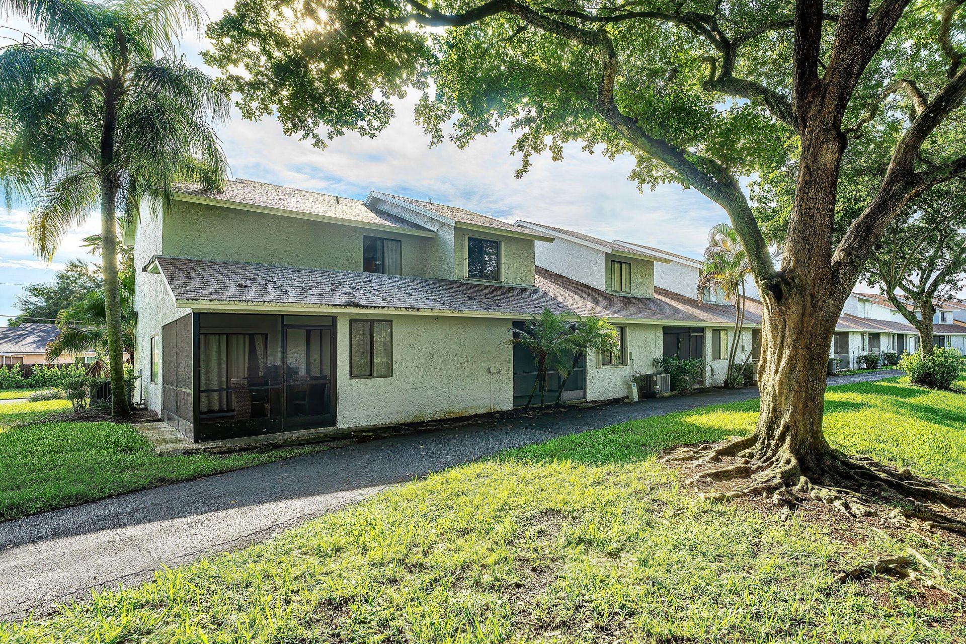 1595 Woodbridge Lakes Circle, West Palm Beach, FL 33406 Photo