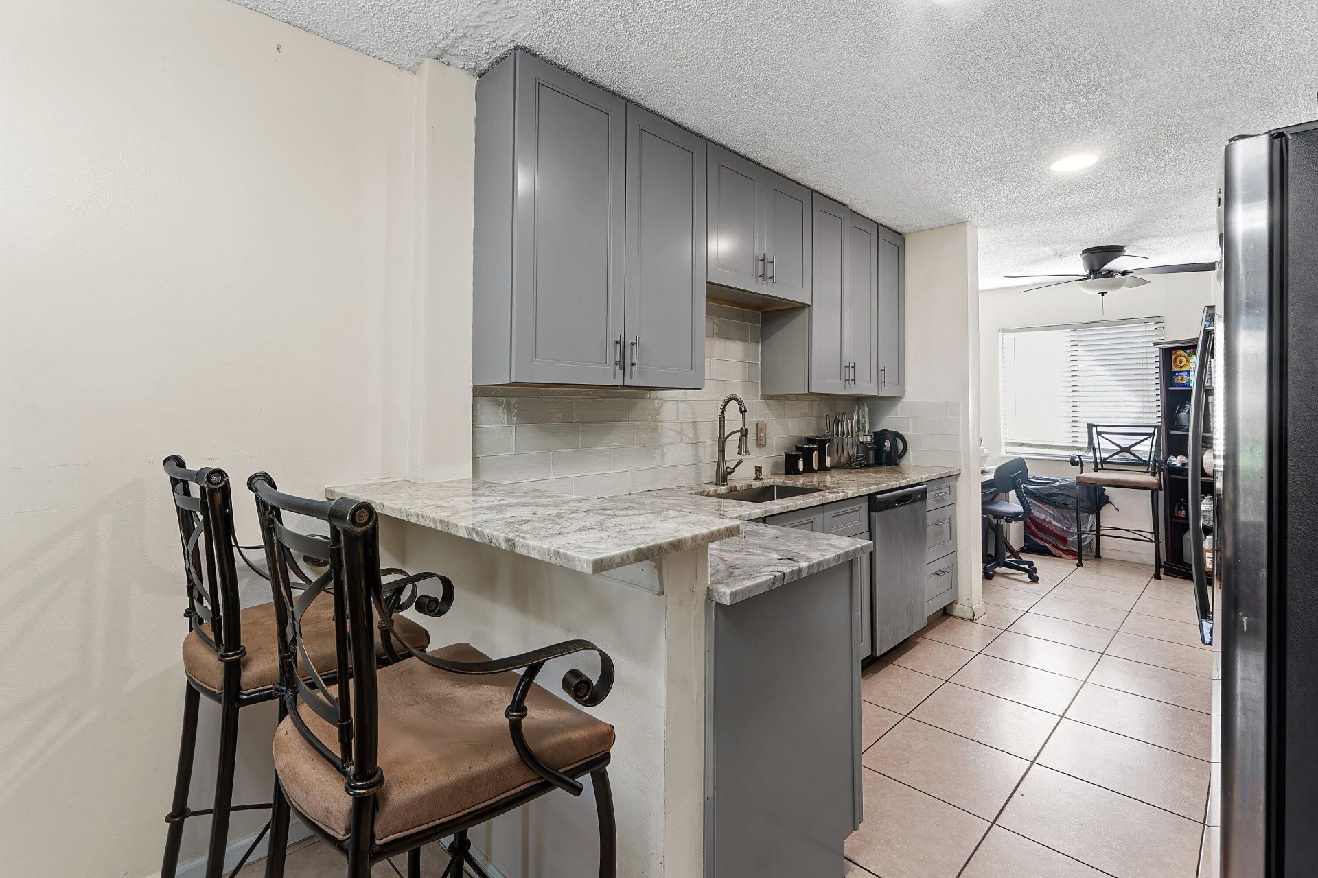 1595 Woodbridge Lakes Circle, West Palm Beach, FL 33406 Photo