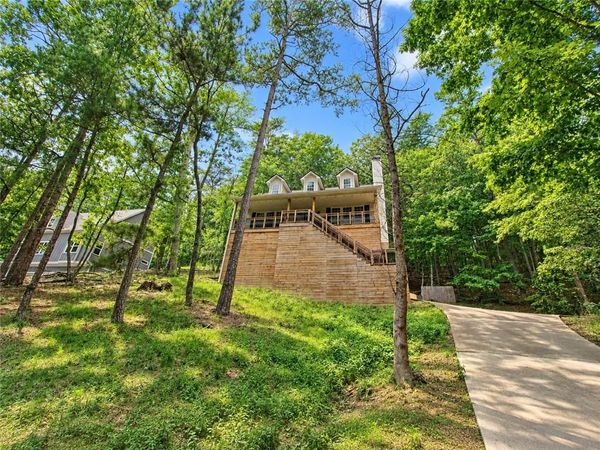 118 Council Oak Loop , Waleska, GA 30183