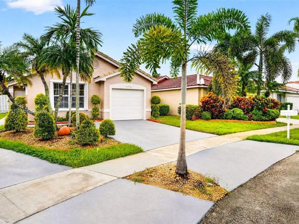 17736 SW 27th Ct, Miramar, FL 33029