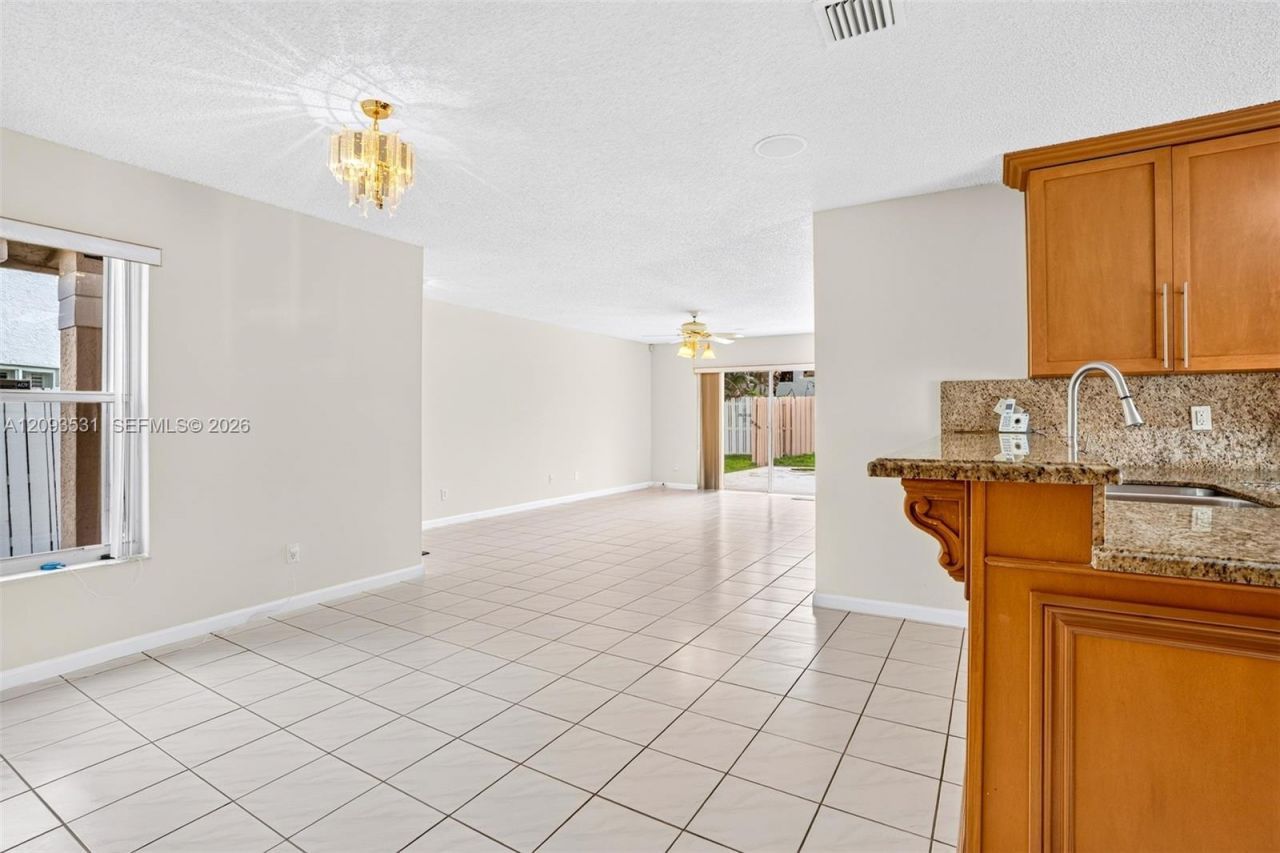 17736 SW 27th Ct, Miramar, FL 33029 Photo