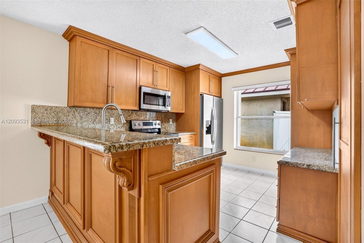 17736 SW 27th Ct, Miramar, FL 33029 Photo