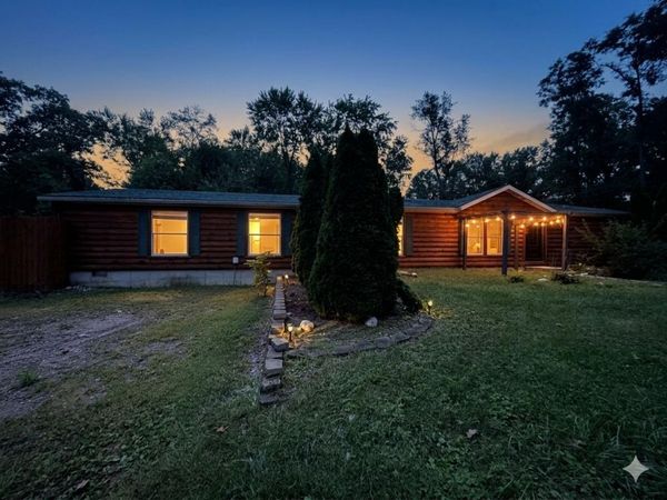 419 Lakeside Drive , Walkerton, IN 46574