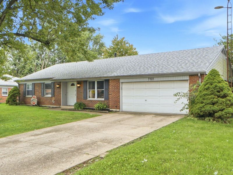 7101 Kinsey Road, Englewood, OH 45322 Photo 2